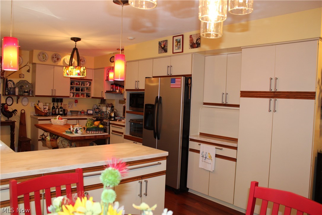 Warner Condo - Residential