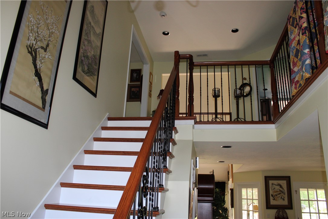 Warner Condo - Residential