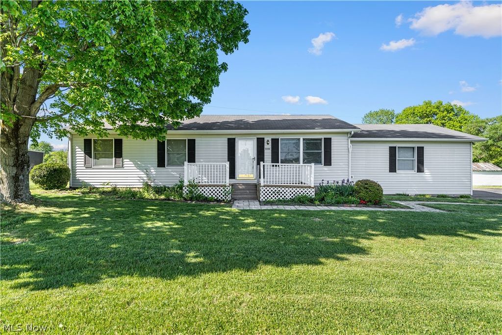 Photo of 5446 Shawnee Drive Dr, Albany, OH 45710 (MLS # 5205353)