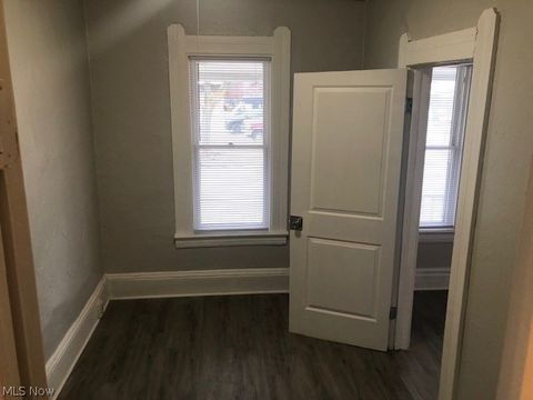 Tiny photo for 2109 Halstead Avenue #1, Lakewood, OH 44107 (MLS # 5221225)