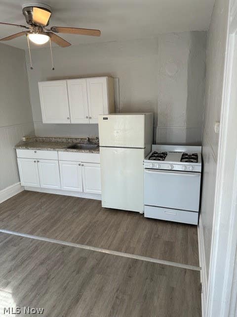 Photo of 2109 Halstead Avenue #1, Lakewood, OH 44107 (MLS # 5221225)
