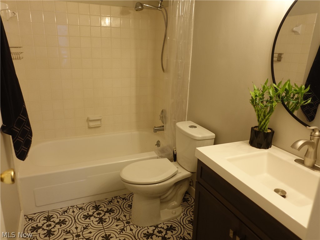 Juniper Hills - Residential