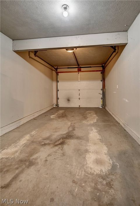 Tiny photo for 717 Pine Hills Drive SW, Massillon, OH 44646 (MLS # 5203062)