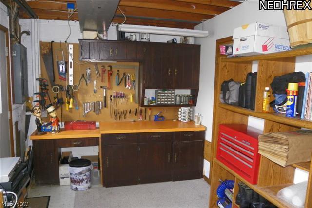 Pin Oak Point - Residential