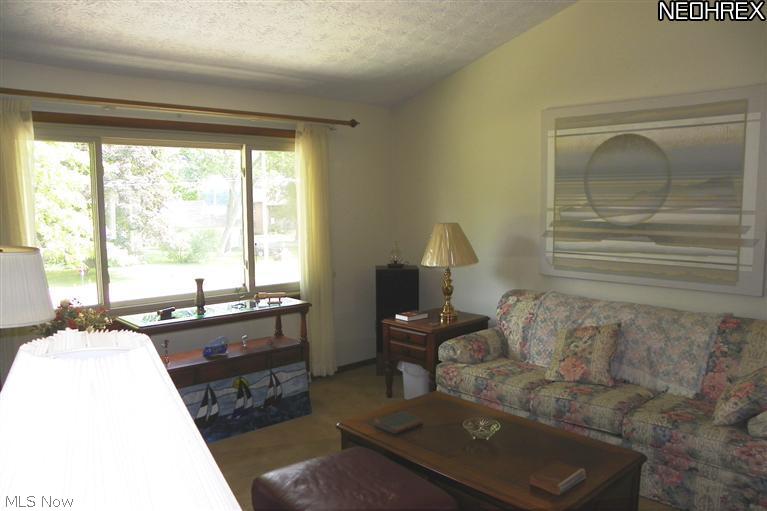 Pin Oak Point - Residential