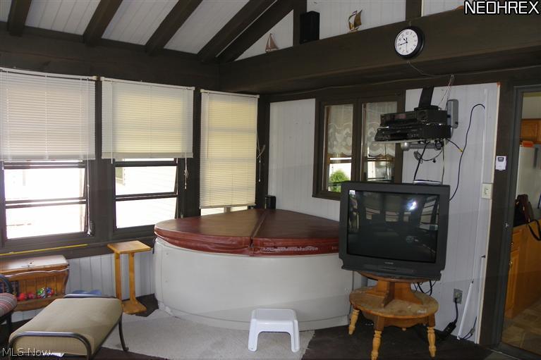 Pin Oak Point - Residential