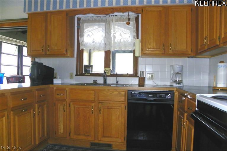 Pin Oak Point - Residential