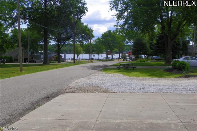 Pin Oak Point - Residential