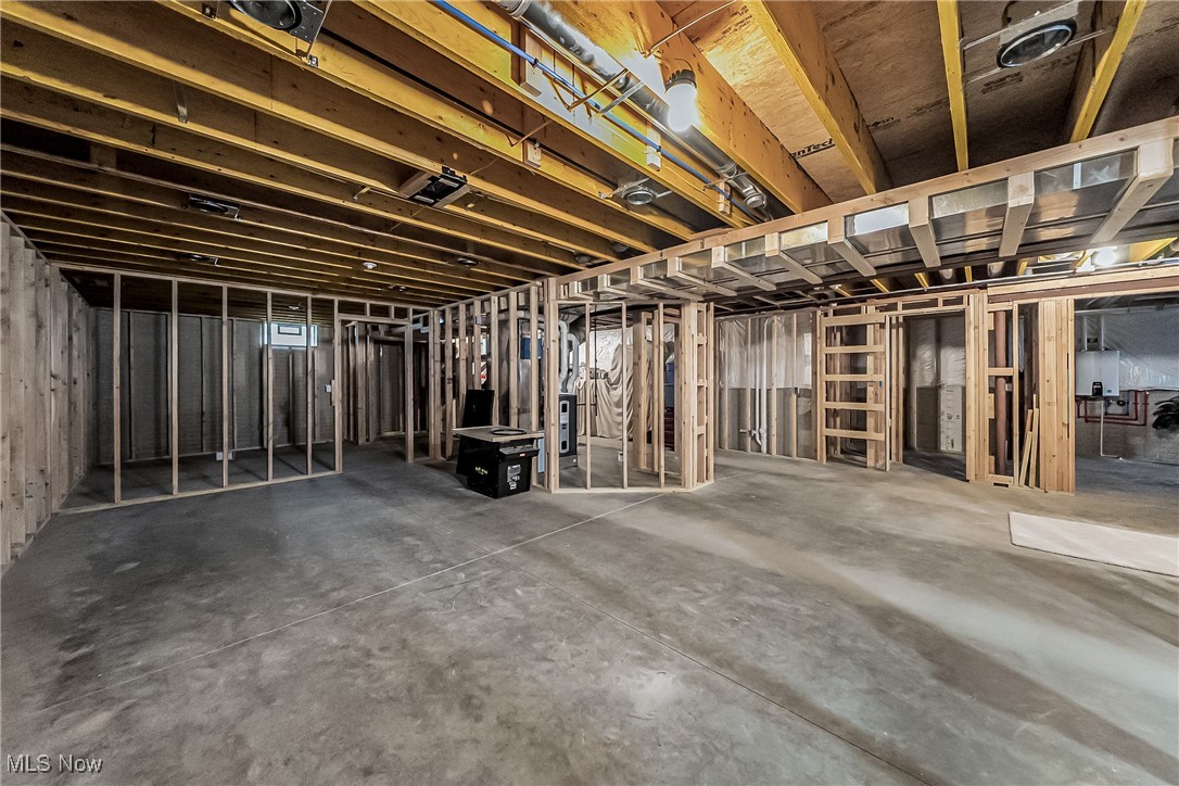 21334 Westwood Drive, Strongsville, Ohio image 38