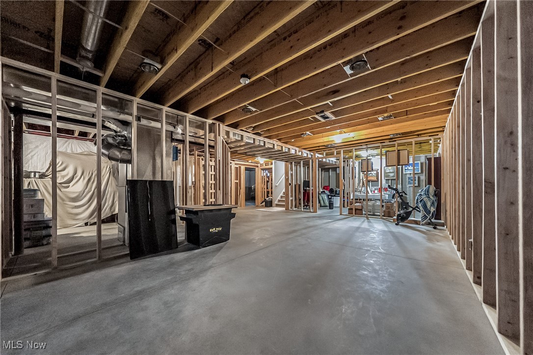 21334 Westwood Drive, Strongsville, Ohio image 39