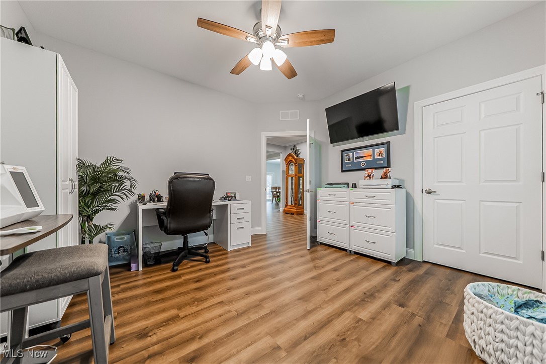 21334 Westwood Drive, Strongsville, Ohio image 16
