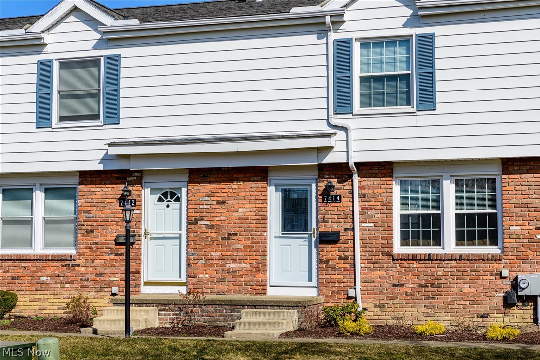 Western Reserve Condo 9b - Residential