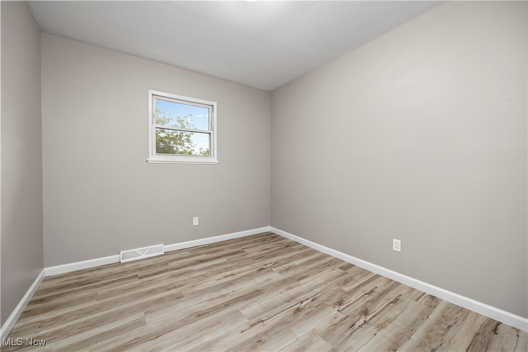 6265 Jaycox Road, North Ridgeville, Ohio image 28