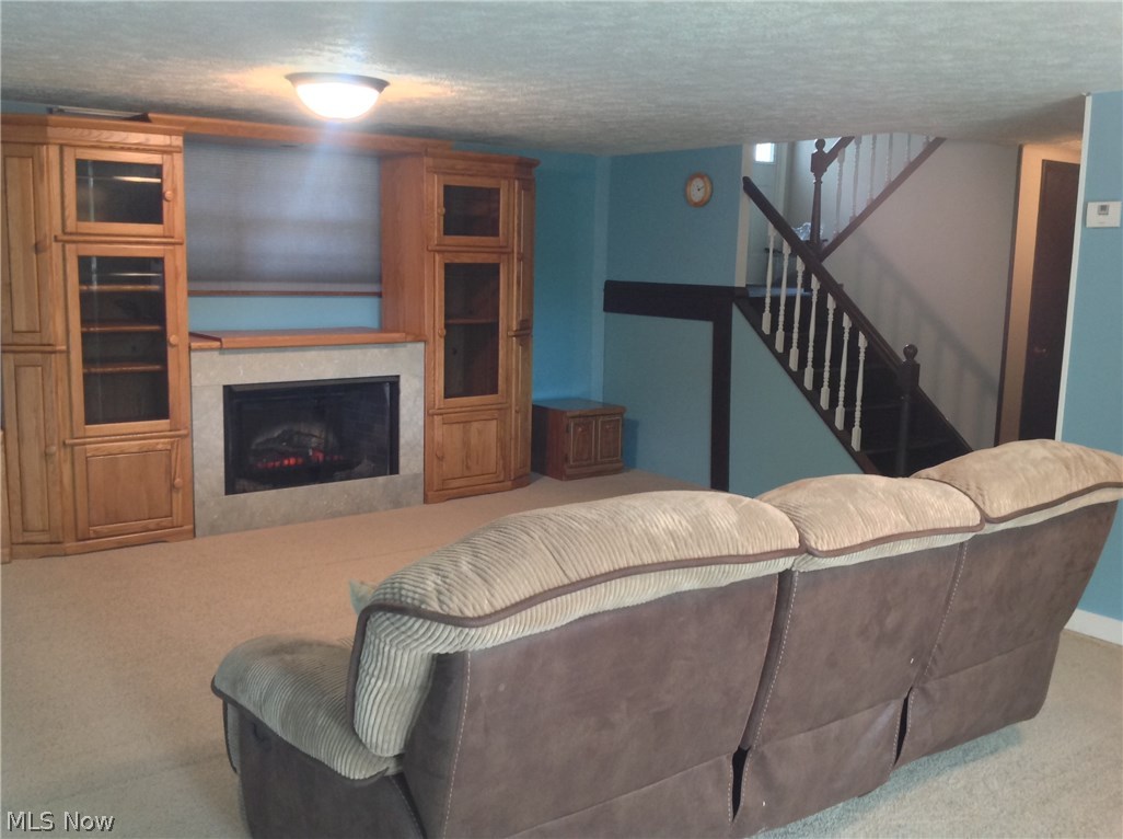 Hickory Hill - Residential