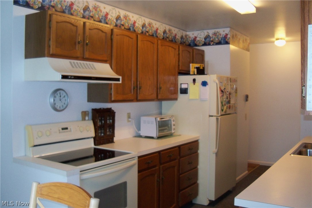 Seven Oaks Condo - Residential