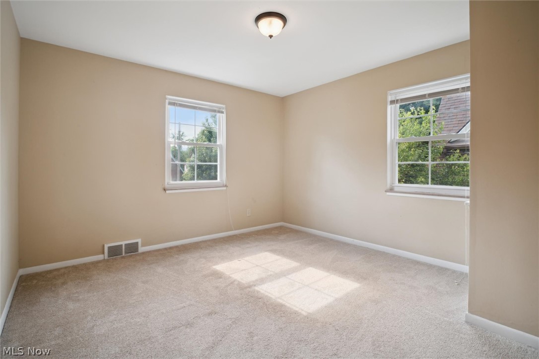 Fredwick W Blatzs Pkwy All - Residential Lease