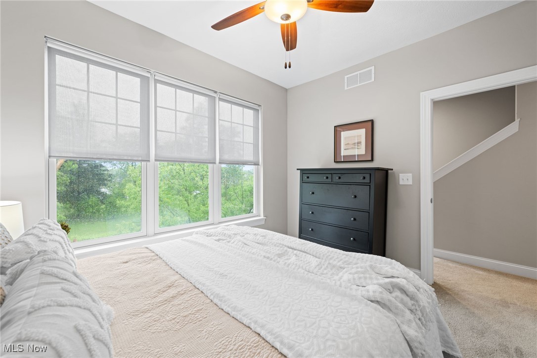 1343 W Clifton Boulevard, Lakewood, Ohio image 18