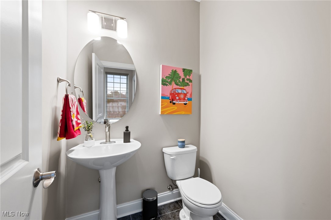 1343 W Clifton Boulevard, Lakewood, Ohio image 12