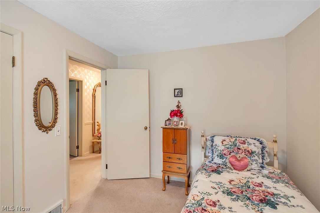 Holdens 03 Add/Knollwood Pla - Residential