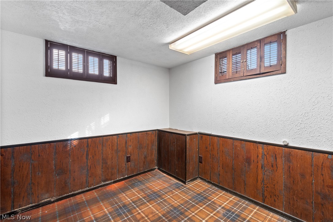 Whitman Ac 3rd Add - Residential