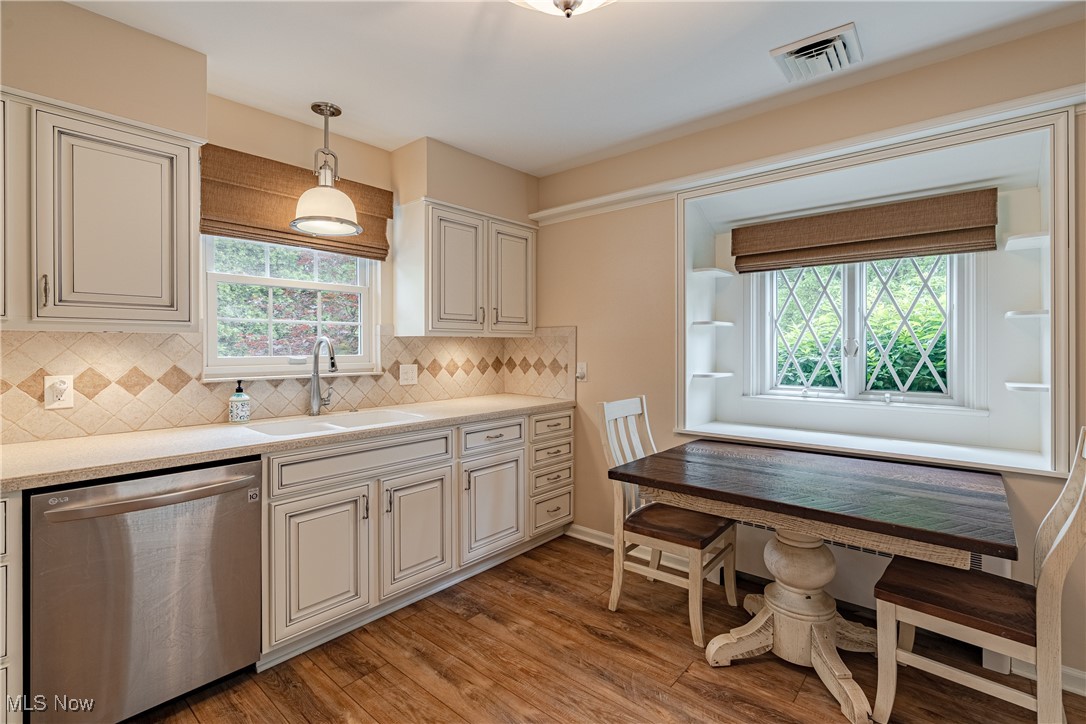 2443 Ridgewood Road, Akron, Ohio image 10