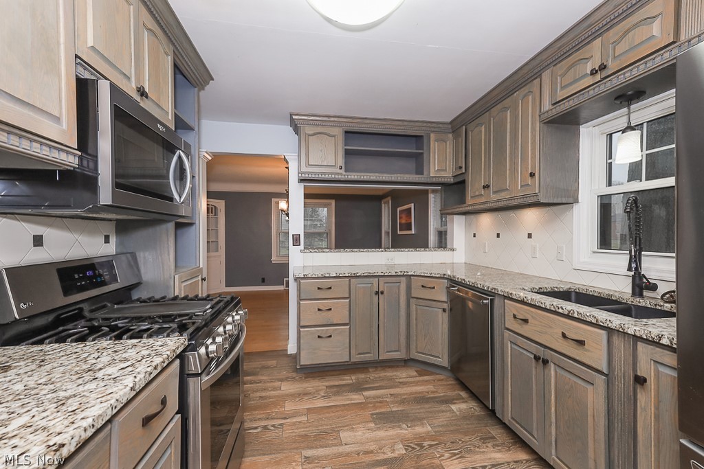 Homesite Cos Brookview 03 - Residential