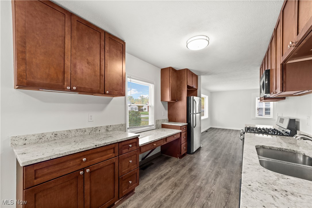 Mentor Headlands Park - Residential