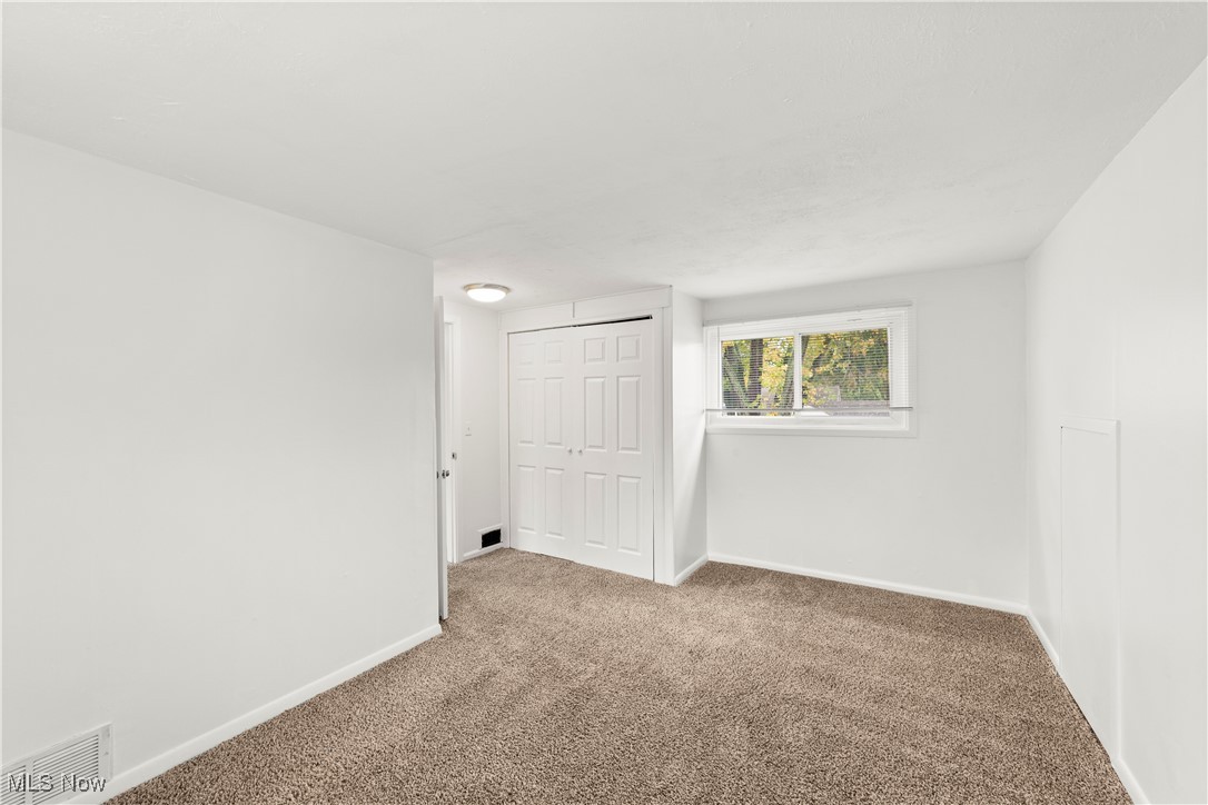 Mentor Headlands Park - Residential