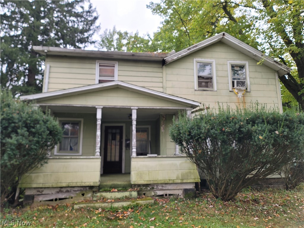 2 bed fixer upper in Doylestown on .3 acres. Home needs work and is being sold as-is and will not be completley cleaned out prior to sale.