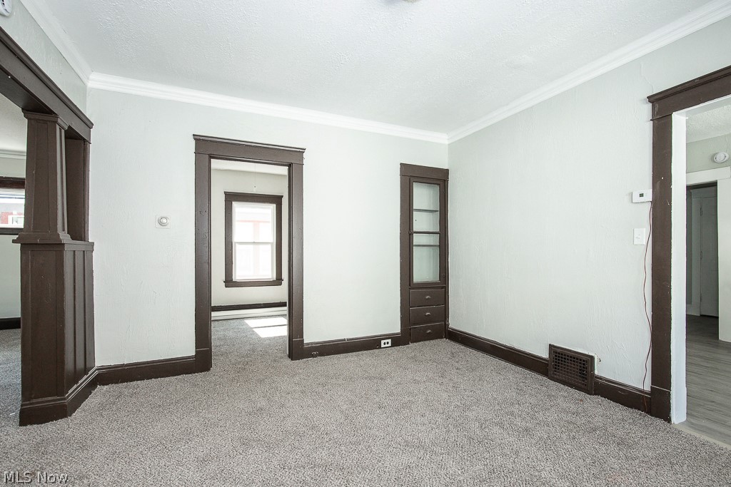 C E Realty Co - Residential Income