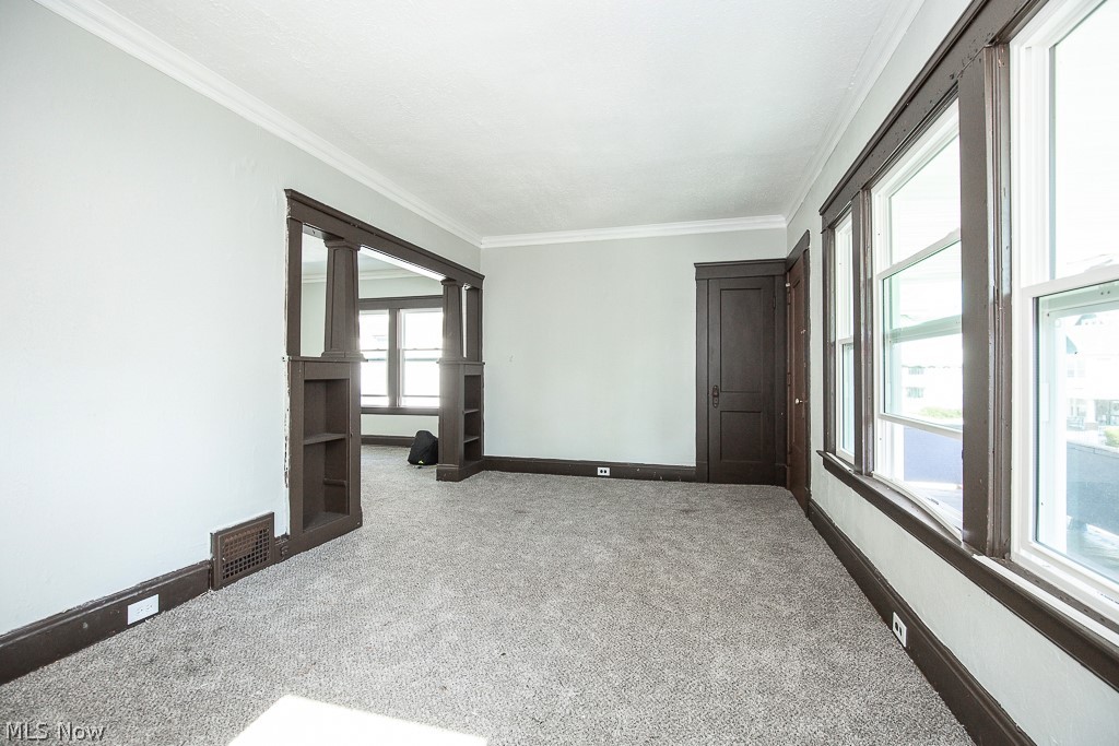 C E Realty Co - Residential Income