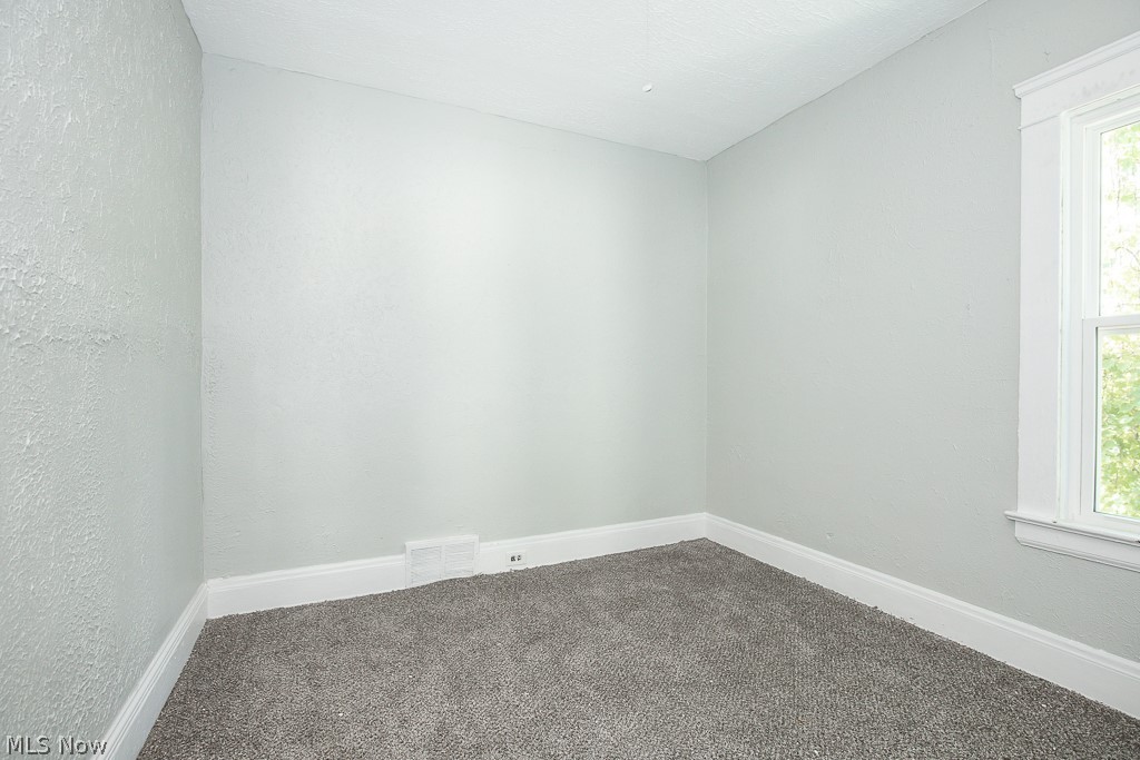 C E Realty Co - Residential Income