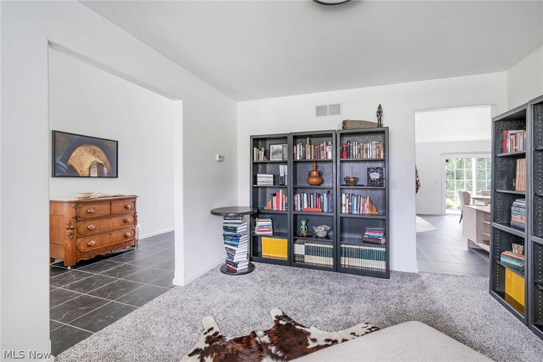 Tippecanoe Woods 01 - Residential