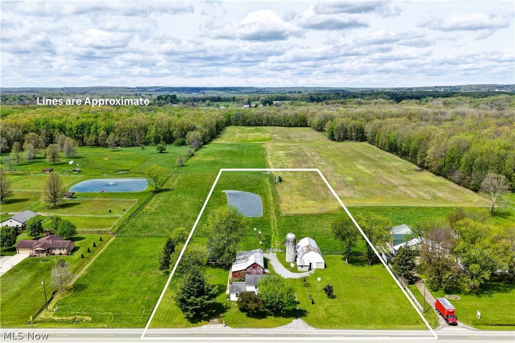 Photo of 7201 State Route 534, West Farmington, OH 44491 (MLS # 5208923)