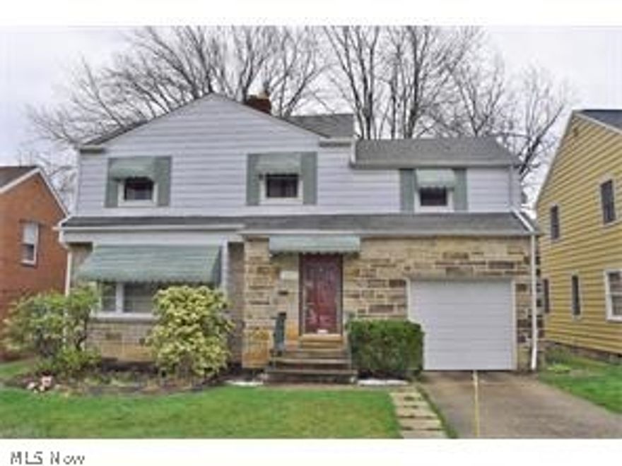 Beautiful large home with attached garage. Nice additional family room with windows and access to nice garden. Hardwood floors throughout with large bedrooms. Partial finished basement.
This home will not be around for long!!