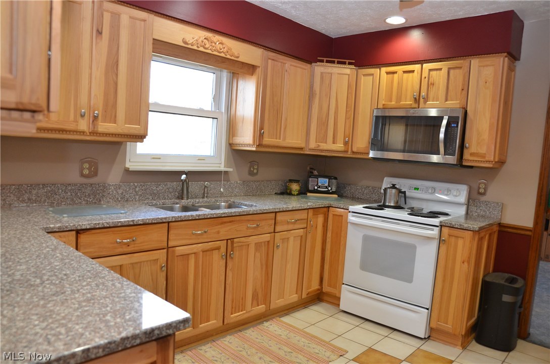 Avon Sec 24 - Residential