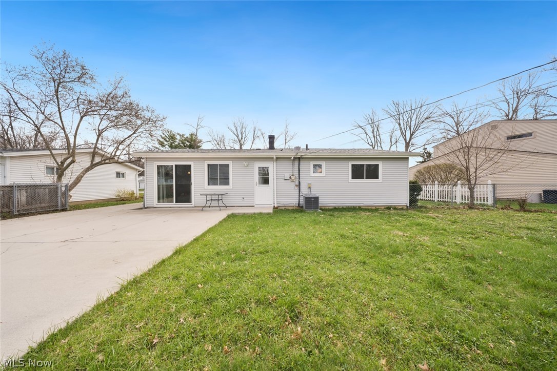 Rose Tree 01 - Residential