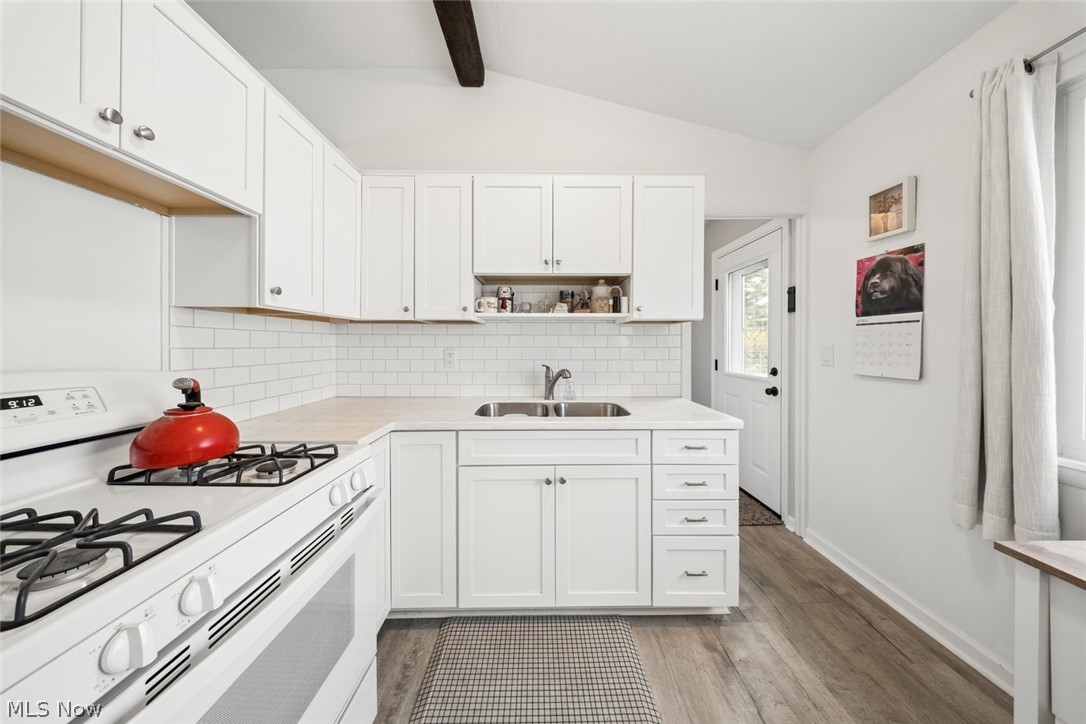 Rose Tree 01 - Residential