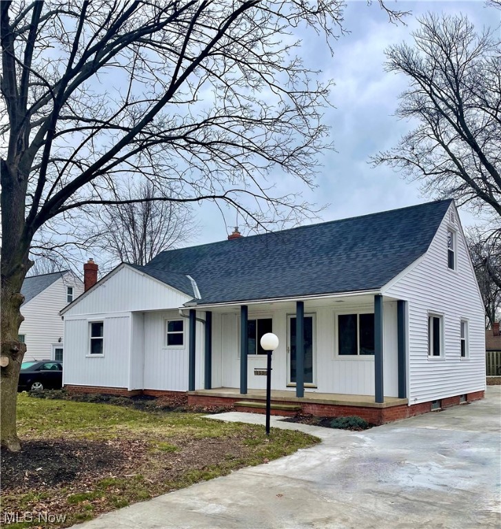 Beautifully and completely renovated from top to bottom - feels like NEW CONSTRUCTION! Breathtaking home in walking distance to the lake. Much bigger than it looks from the outside. 2nd bathroom and 2nd floor dormer added. Oversized, heated garage for your cars & space for extra storage. It has a massive family room and great dining area, kitchen, & formal living room on the main level, all newly remodeled. The kitchen has brand new quartz counter tops & a beautiful back splash. The basement is finished and has a laundry room and utility room with a shower. Upstairs you'll find the third bedroom with the master bedroom & bath. Outside you'll see the new vertical siding on the front of the house with the front porch & new roof & windows.