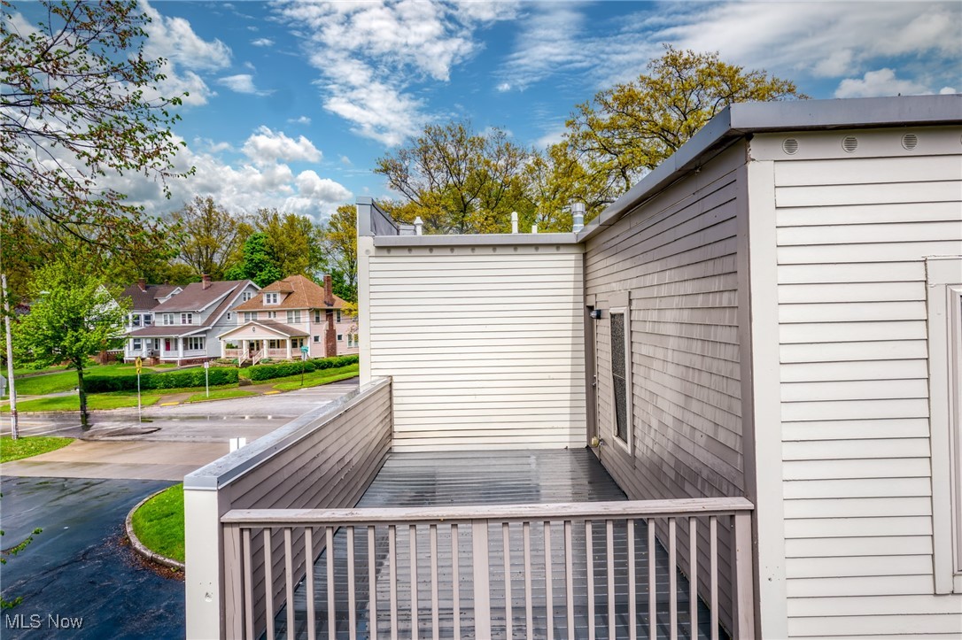 3219 Euclid Heights Boulevard, Cleveland Heights, Ohio image 44