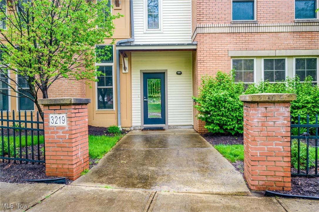 3219 Euclid Heights Boulevard, Cleveland Heights, Ohio image 1
