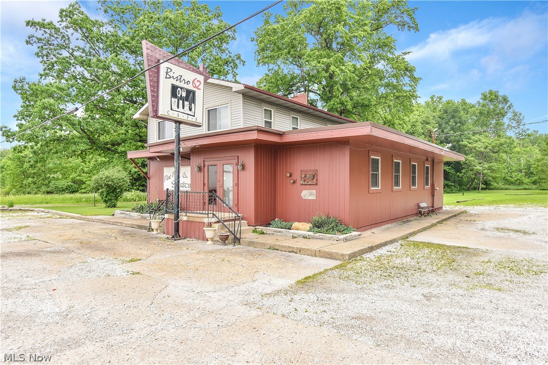 Awesome 90-Seat Restaurant Opportunity formerly known as Bistro 62 with FREE GAS! This Gem is fondly remembered by many who visited the Restaurant over its 38 year existence. This Sale includes Business, Equipment, & Real Estate. Owners have retired. Free Gas to Restaurant & 2 Bedroom Apartment located above Restaurant - perfect for a Night Manager or Bartender. Equipment Assets include: Ice Machine, Side by Side Refrigerator/Freezer, Hobart Food Slicer, Jackson Fast Spray Dish Washer, Back Splash Mount Sprayer, Multiple Stainless Steel Tables, Prep Tables, Moffat Electric Convection Oven, 2 Gas Fryres, 1 (10) Burner Double Oven, 1-30" Char Broiler on Stainless Steel Stand, Toaster, 8 Bar Stools, 65" Beer Cooler, 27 x 28 Wine Cooler, 28 x 60 Glass Door Beer Cooler, Cash Register, Coffee Maker, All Seating Tables, Chairs, Booths, Coat Rack, Gas Fireplace, and tons of Dishes, Cups, Baskets, Silverware, etc. FREE GAS & MINERAL RIGHTS! 2 Gas Wells on Property. New Upper Roof in 2