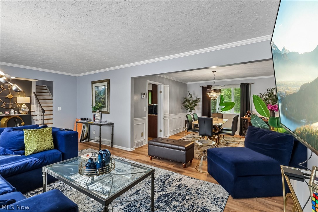 Williamsburg Estates #7 - Residential