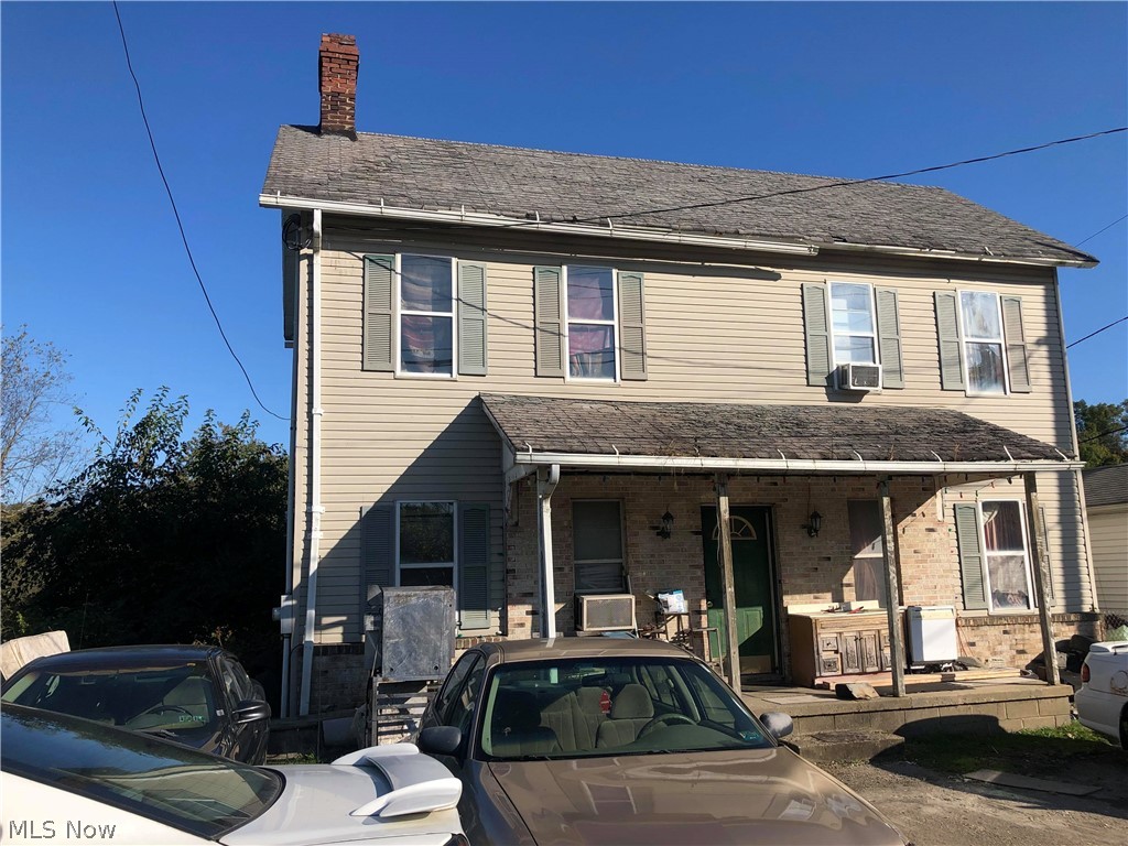 Court Ordered Sale by Private Selling Officer. No Showings. Bidding ends November 12, 2019 & is online only. According to public record this Single family home has 3 bedroom & 1 bath. Information is thought to be correct but not guaranteed. SOLD 100% AS-IS w/all faults. 10% Buyer Premium is added to the high bid. 10% deposit($1,000 min) due w/i 24 hours of bidding end.
