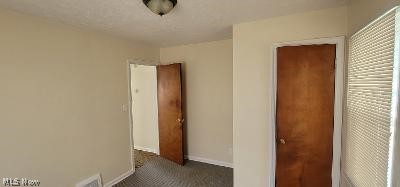 Hayes Howard & Mackey - Residential