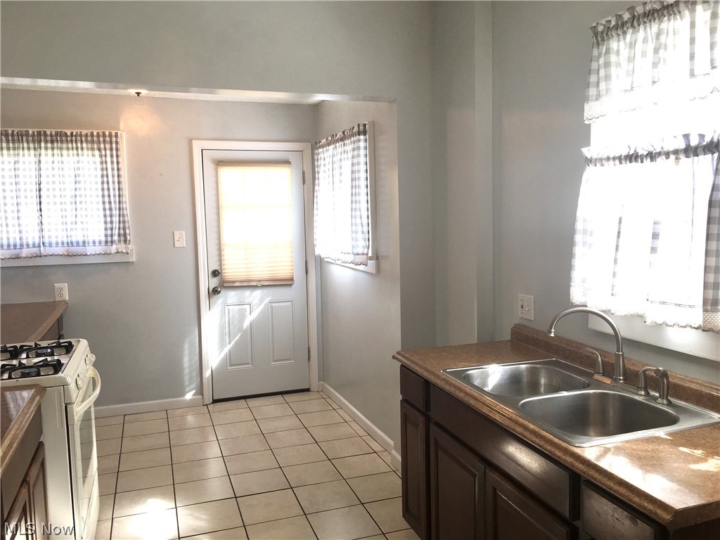 Kenmore Park - Residential Lease