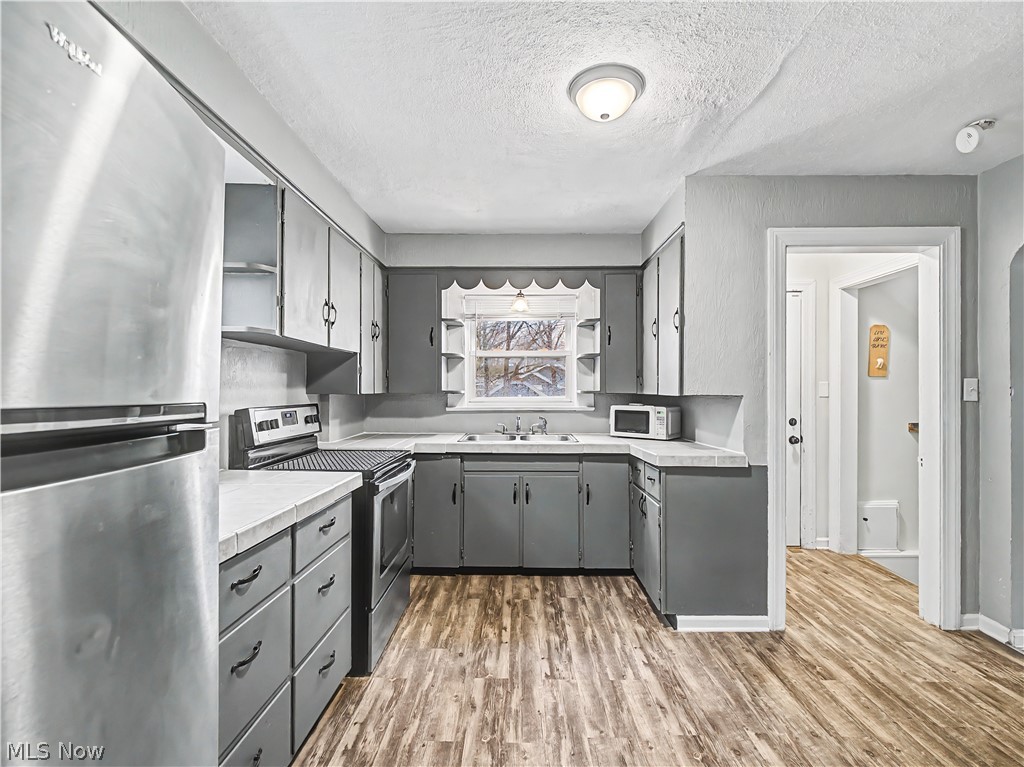 Hoenicka Park - Residential