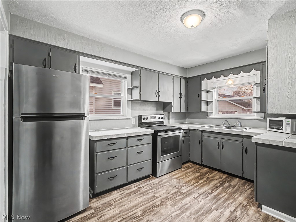 Hoenicka Park - Residential