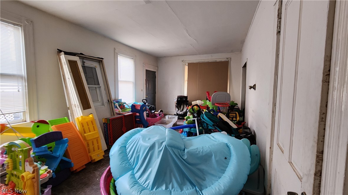 S Hickson Surv/Said City And F - Residential Income