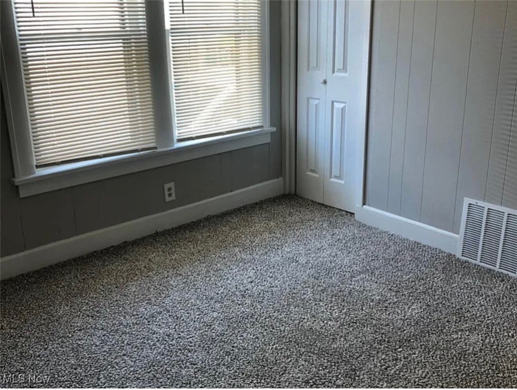 Warner Realty Companys - Residential Income